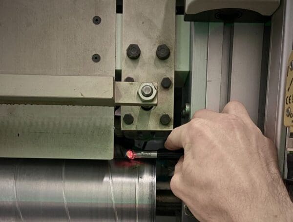 Analiza geometrii maszyn podczas instalacji i montażu